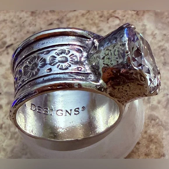 SILPADA DESIGNS .925 Sterling Silver & CZ “QUEEN FOR A DAY” Ring #R2208_Size 8.5 - Picture 7 of 8